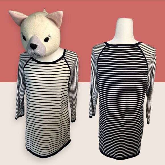 🦓 TALBOTS STRIPED RAGLAN STYLE 3/4 SLEEVE T-SHIRT NAVY CREAM MEDIUM - Picture 1 of 6